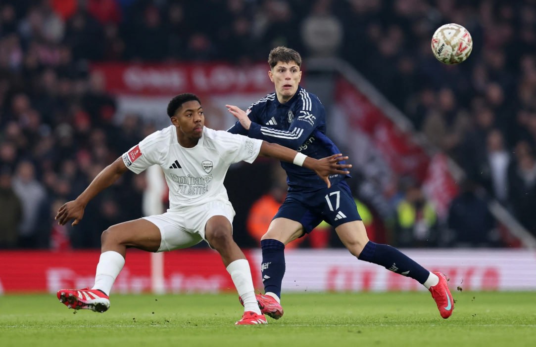 Arsenal vs Manchester United (22:00 – 12/01) | Xem lại trận đấu