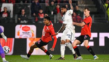 Rennes vs Paris FC (02:00 – 11/05) | Xem lại trận đấu